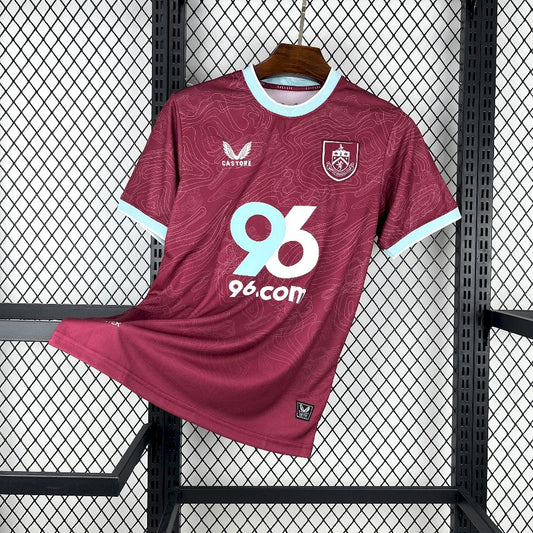 BURNLEY 25-26 HEMMATRÖJA