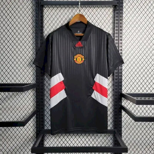 MANCHESTER UNITED RETRO - SPECIAL EDITION