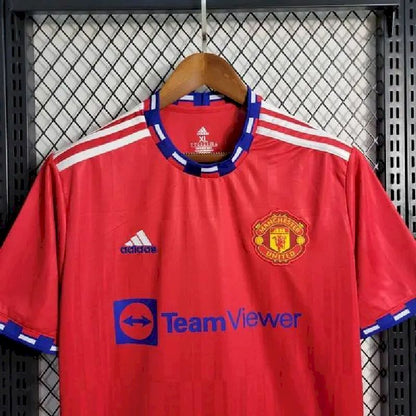MANCHESTER UNITED - SPECIAL EDITION