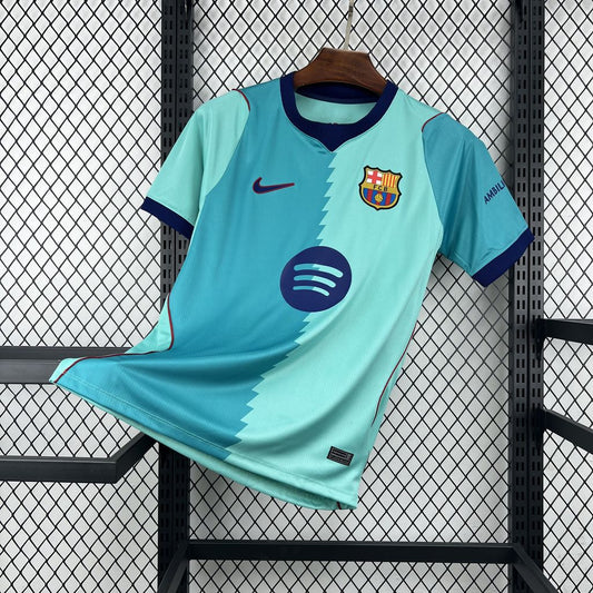 BARCELONA 26-27 TREDJETRÖJA
