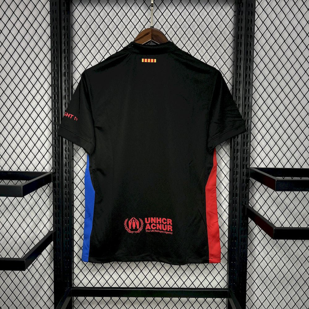 BARCELONA 24-25 BORTATRÖJA