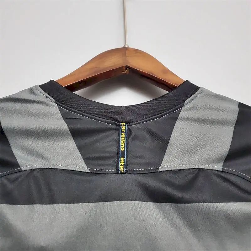 INTER MILAN RETRO 20-21 TREDJETRÖJA