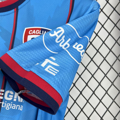CAGLIARI 25-26 TREDJETRÖJA