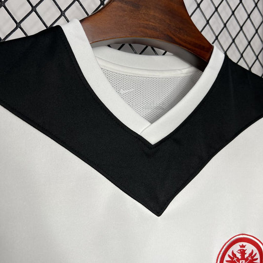 FRANKFURT 24-25 HEMMATRÖJA