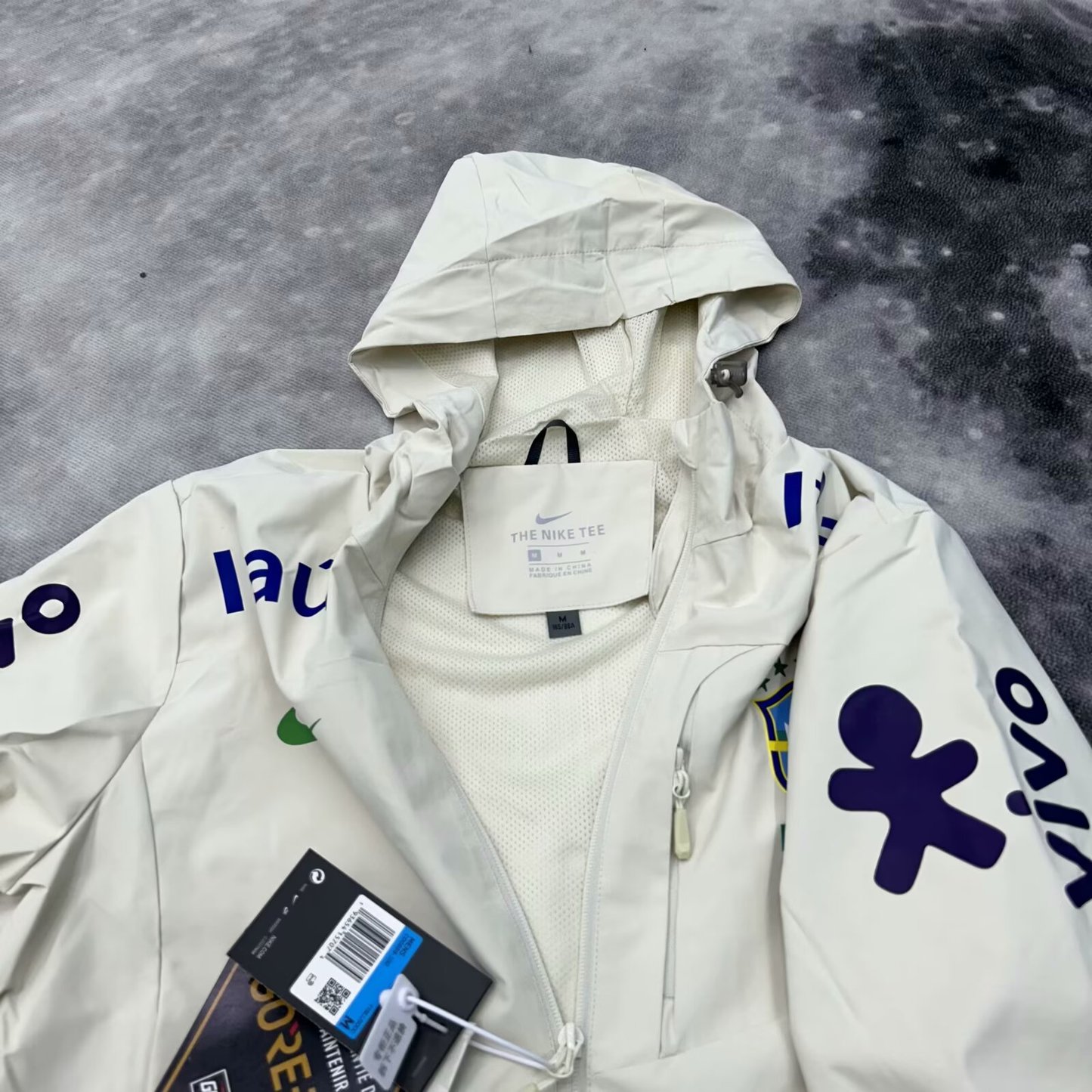 BRASILIEN - VINDJACKA