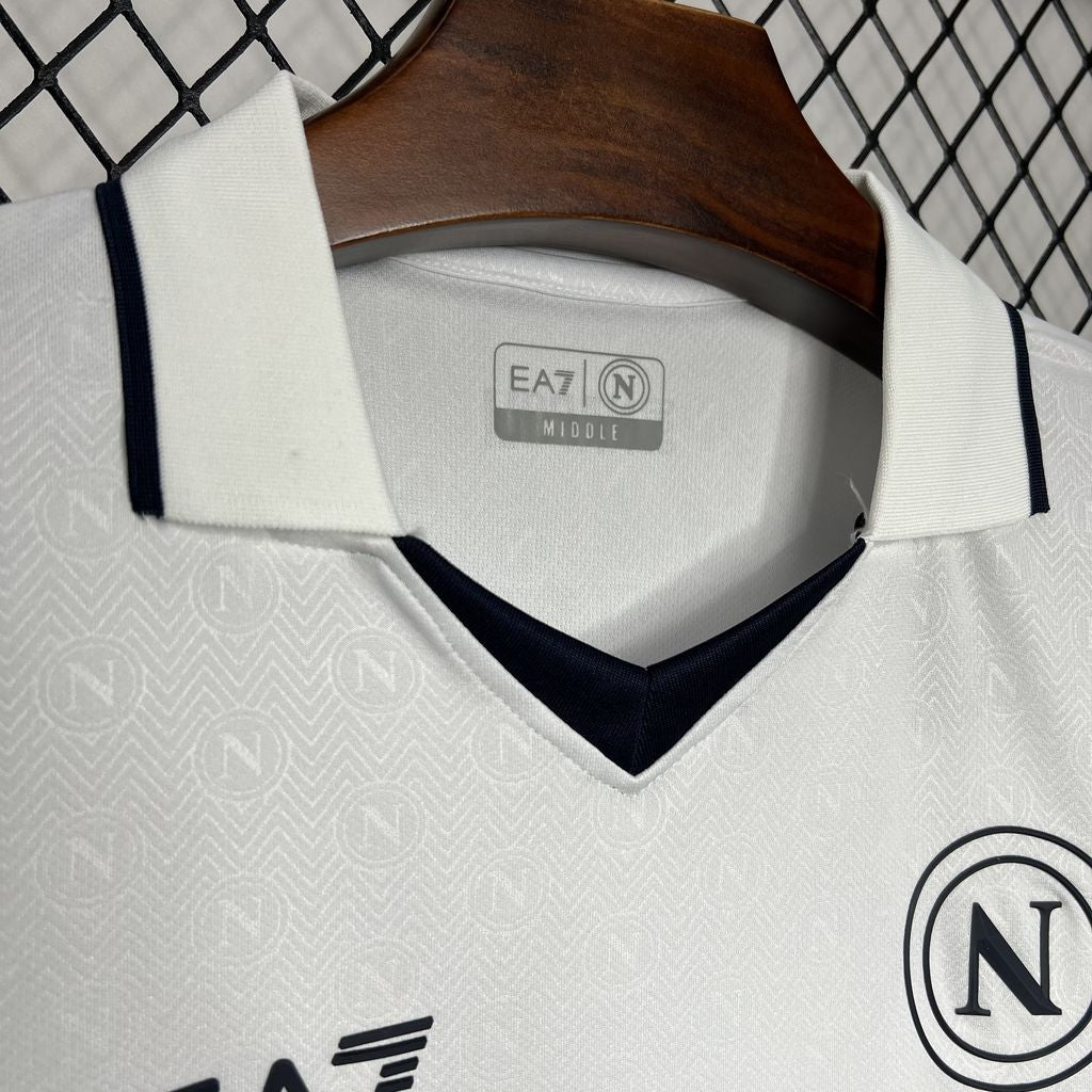 NAPOLI 24-25 BORTATRÖJA