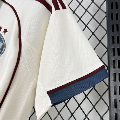 AJAX 25-26 TREDJETRÖJA