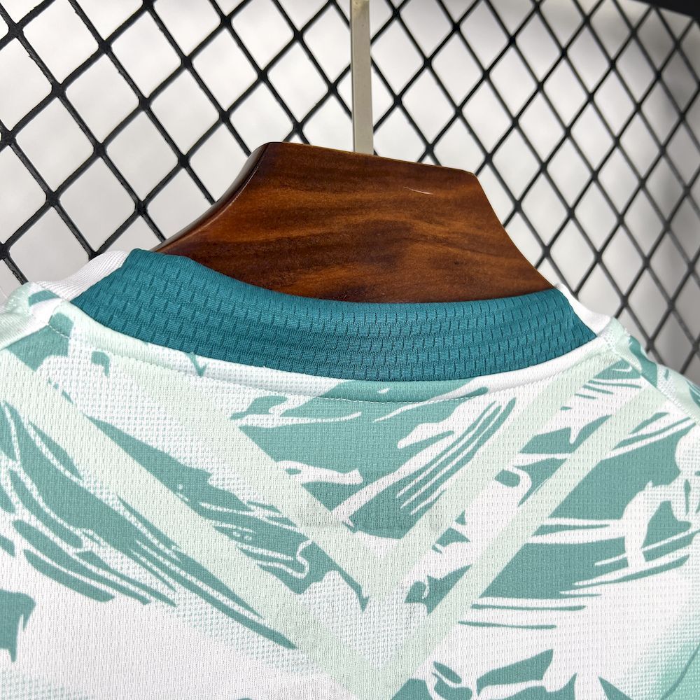 PORTUGAL 2026 BORTATRÖJA