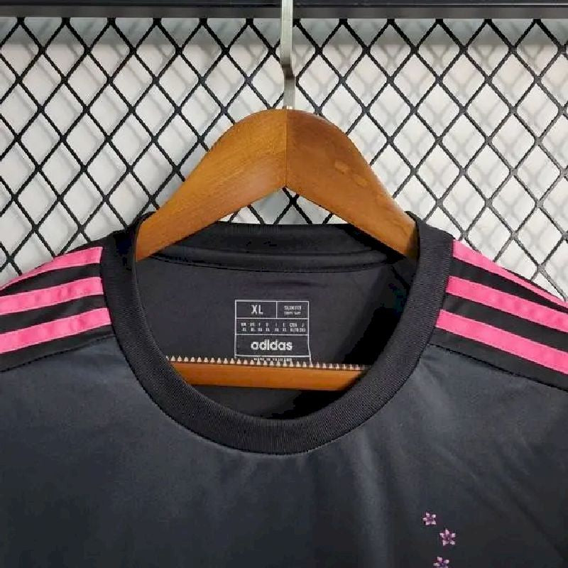 JAPAN - SPECIAL EDITION