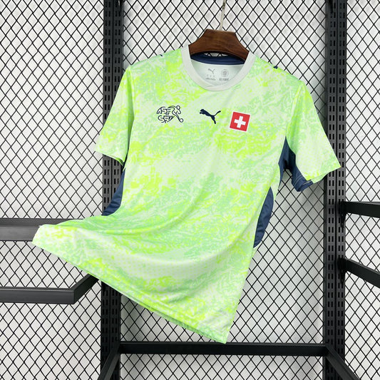 SCHWEIZ 2026 BORTATRÖJA