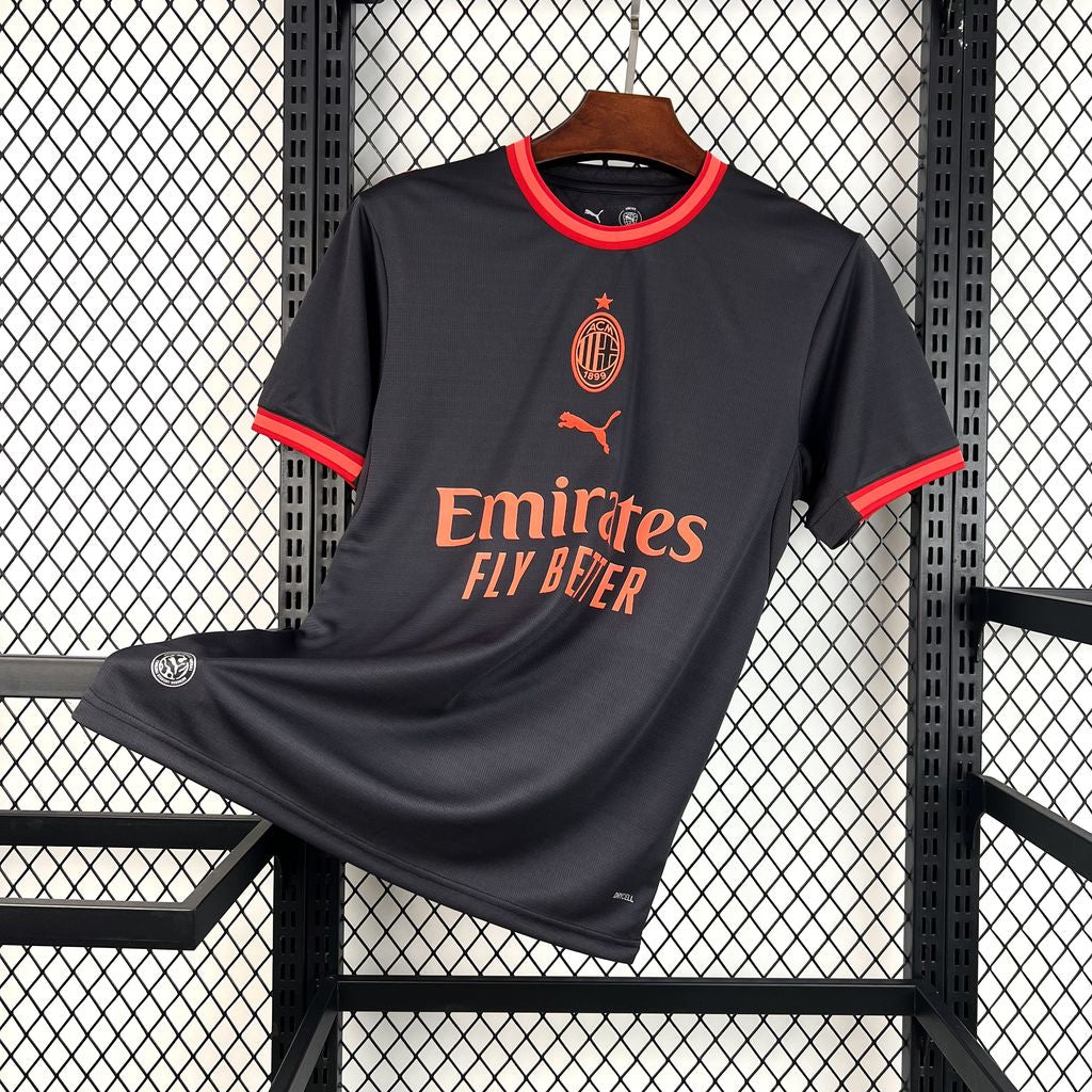 AC MILAN 26-27 TREDJETRÖJA