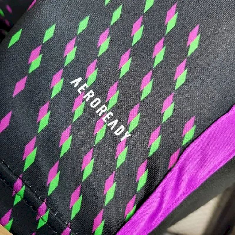 BAYERN MUNCHEN 23-24 BORTATRÖJA