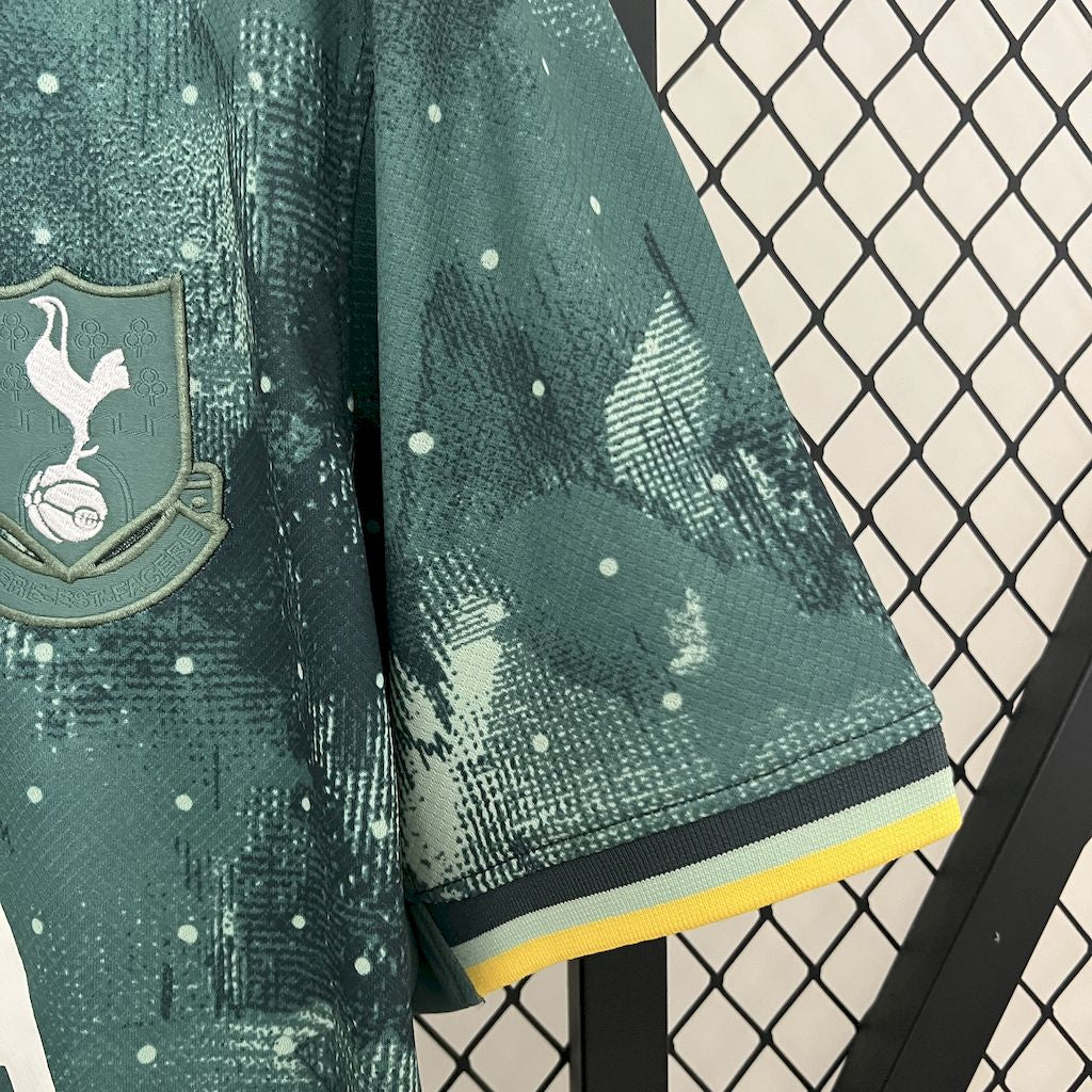 TOTTENHAM 24-25 TREDJETRÖJA