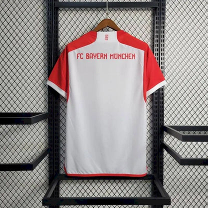 BAYERN MUNCHEN 23-24 HEMMATRÖJA