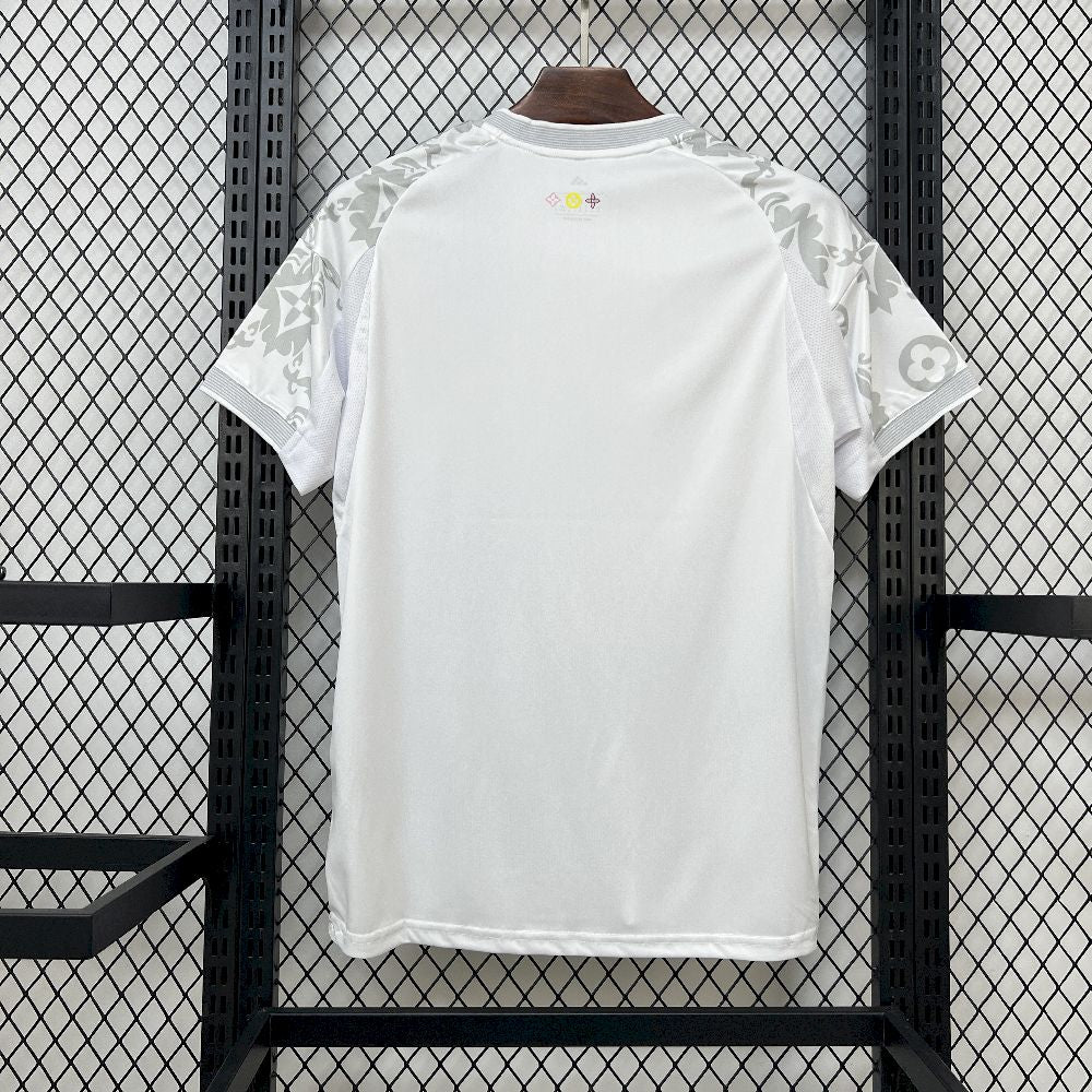 REAL MADRID X LV - SPECIAL EDITION