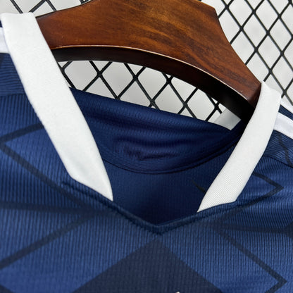 SKOTTLAND 2026 HEMMATRÖJA