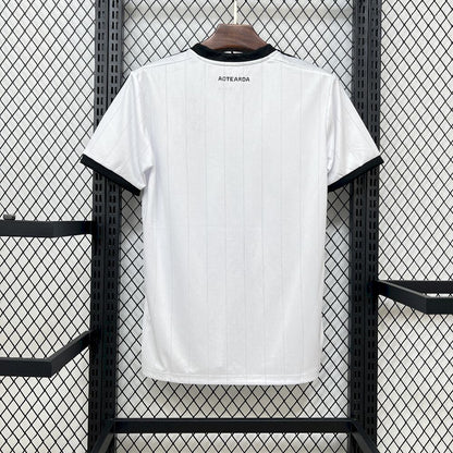 NYA ZEELAND 25-26 HEMMATRÖJA