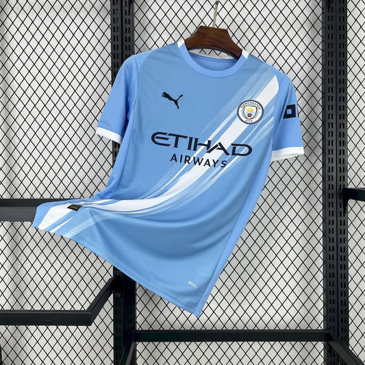 MANCHESTER CITY 25-26 HEMMATRÖJA