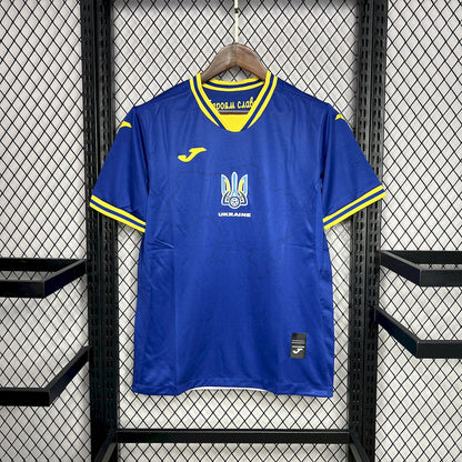 UKRAINA 24-25 BORTATRÖJA