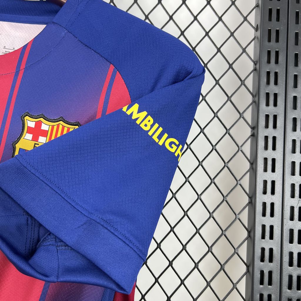 BARCELONA X OLIVIA RODRIGO 25-26 HEMMATRÖJA