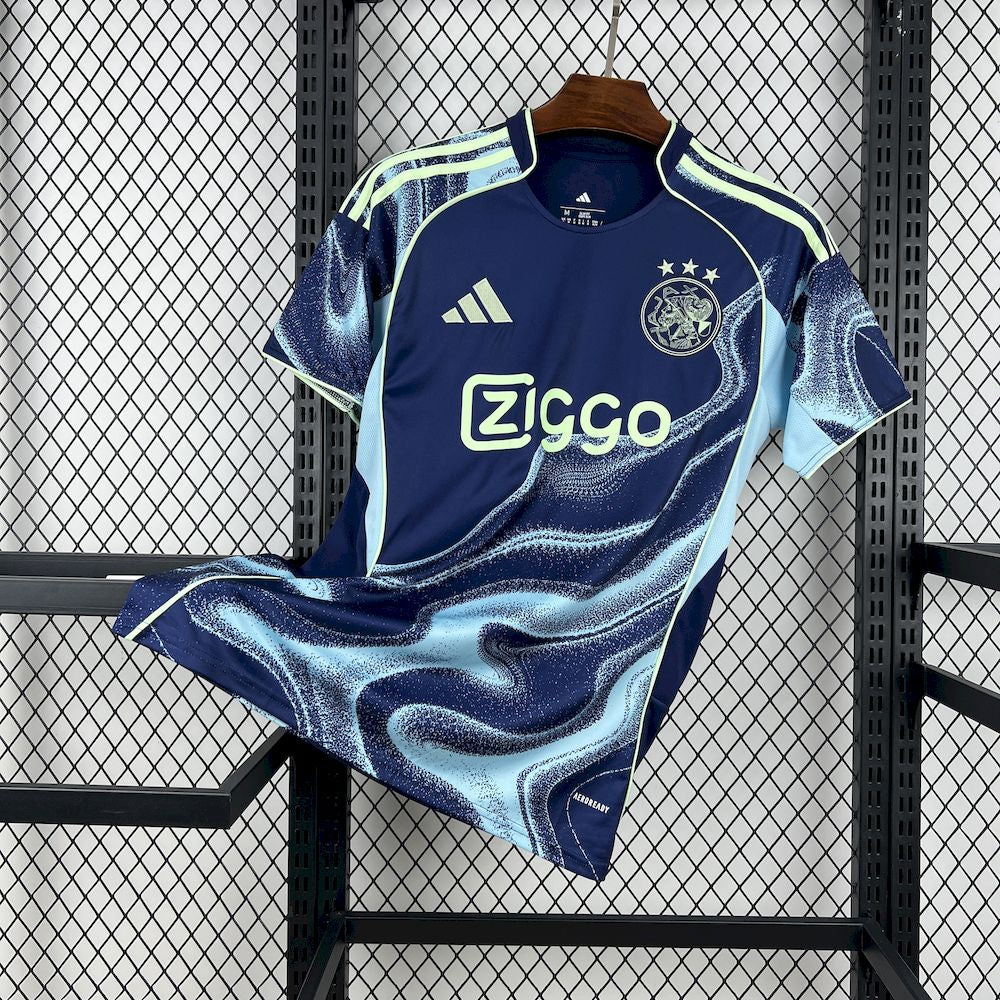 AJAX 25-26 BORTATRÖJA