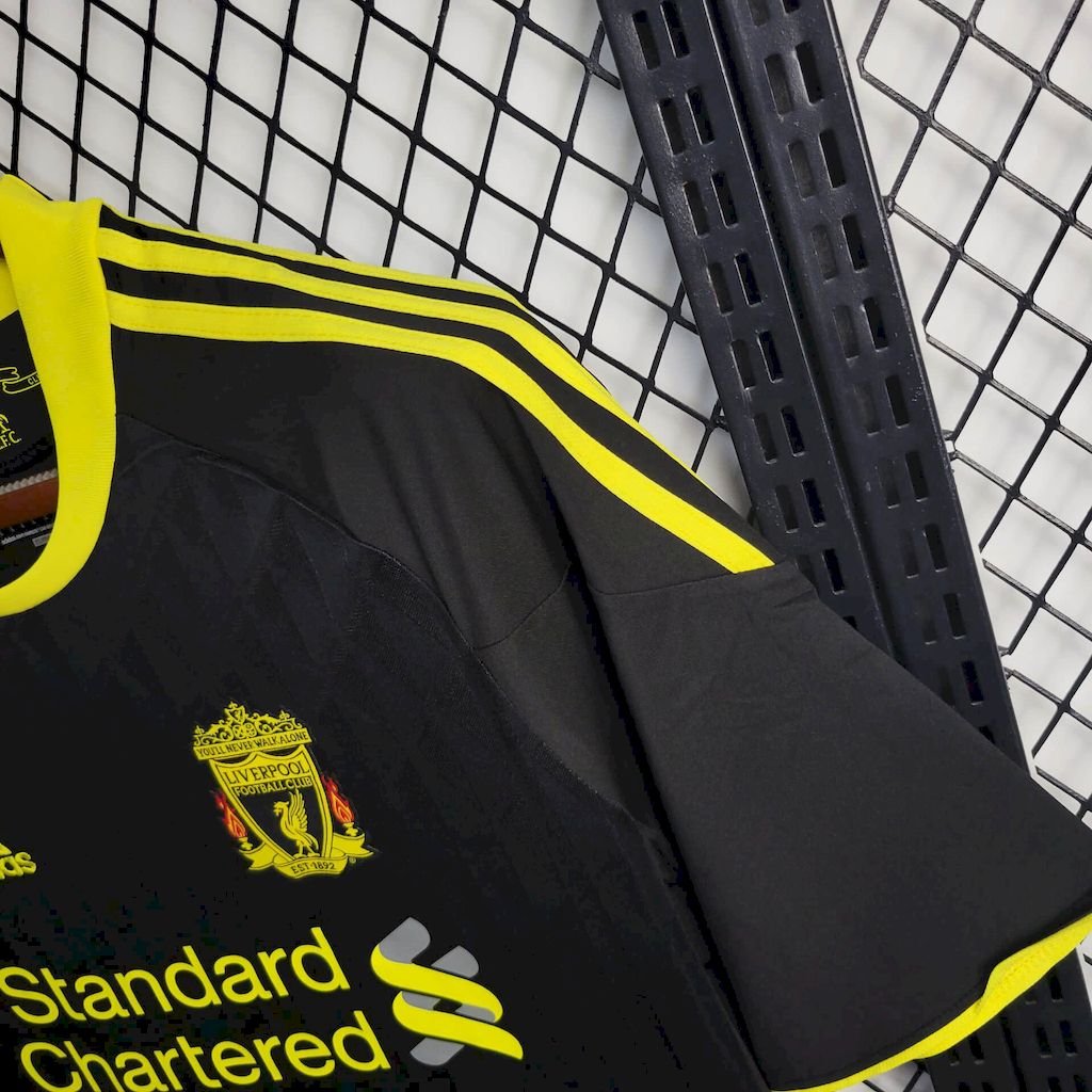 LIVERPOOL RETRO 10-11 TREDJETRÖJA