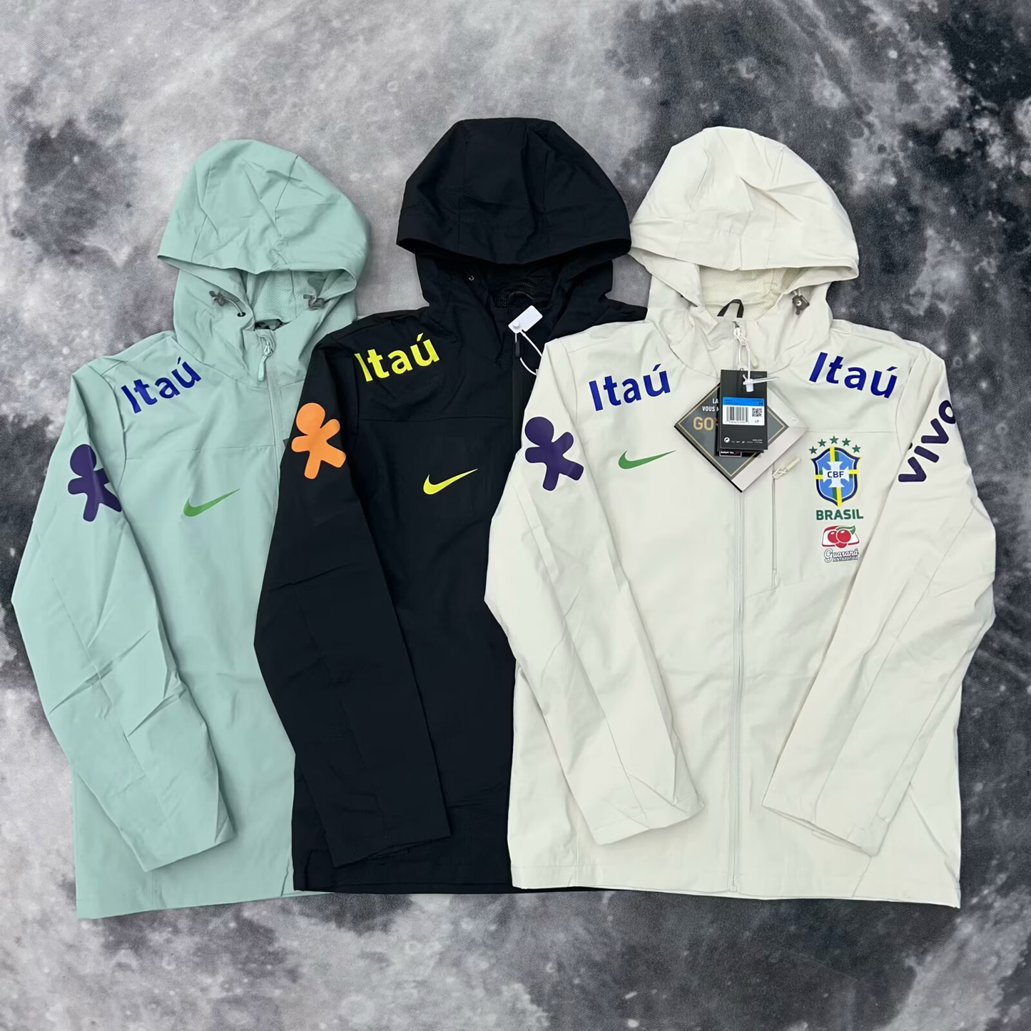 BRASILIEN - VINDJACKA