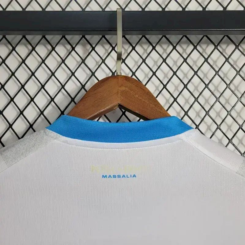 MARSEILLE 23-24 HEMMATRÖJA