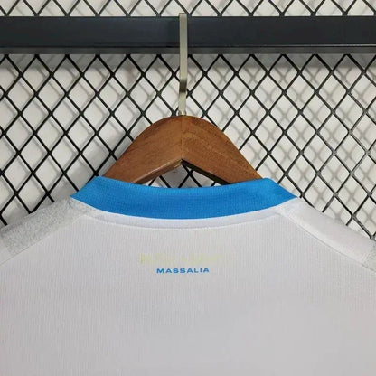 MARSEILLE 23-24 HEMMATRÖJA