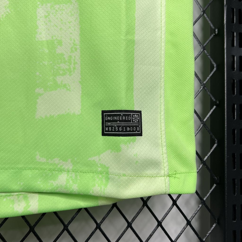 BARCELONA 24-25 TREDJETRÖJA