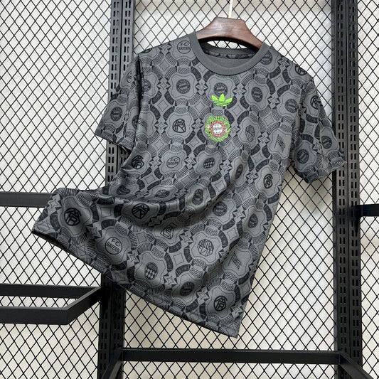 BAYERN MUNCHEN - SPECIAL EDITION