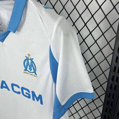 MARSEILLE 25-26 HEMMATRÖJA