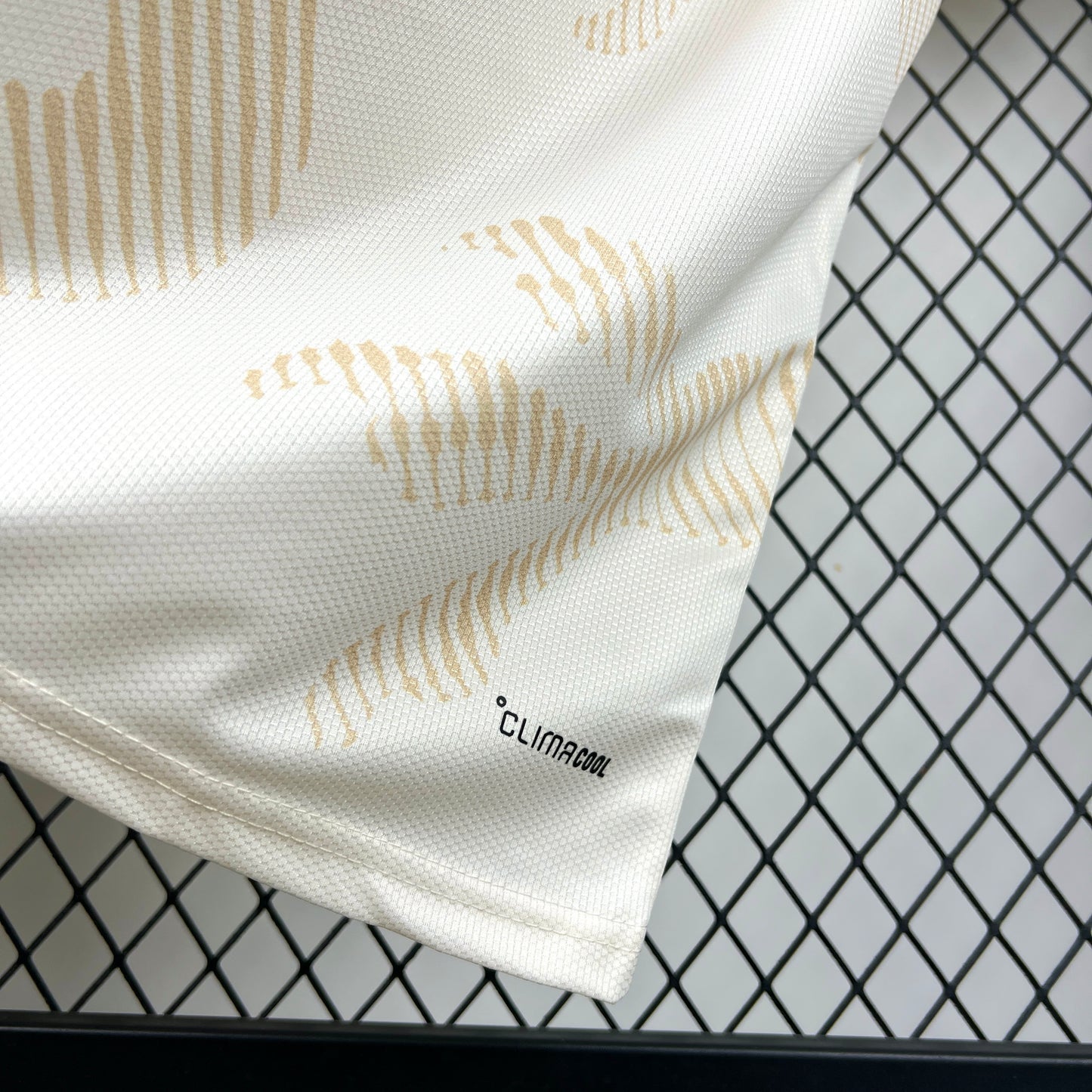 WALES 2026 BORTATRÖJA