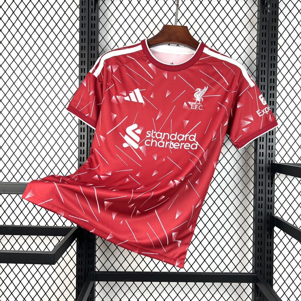 LIVERPOOL 26-27 HEMMATRÖJA