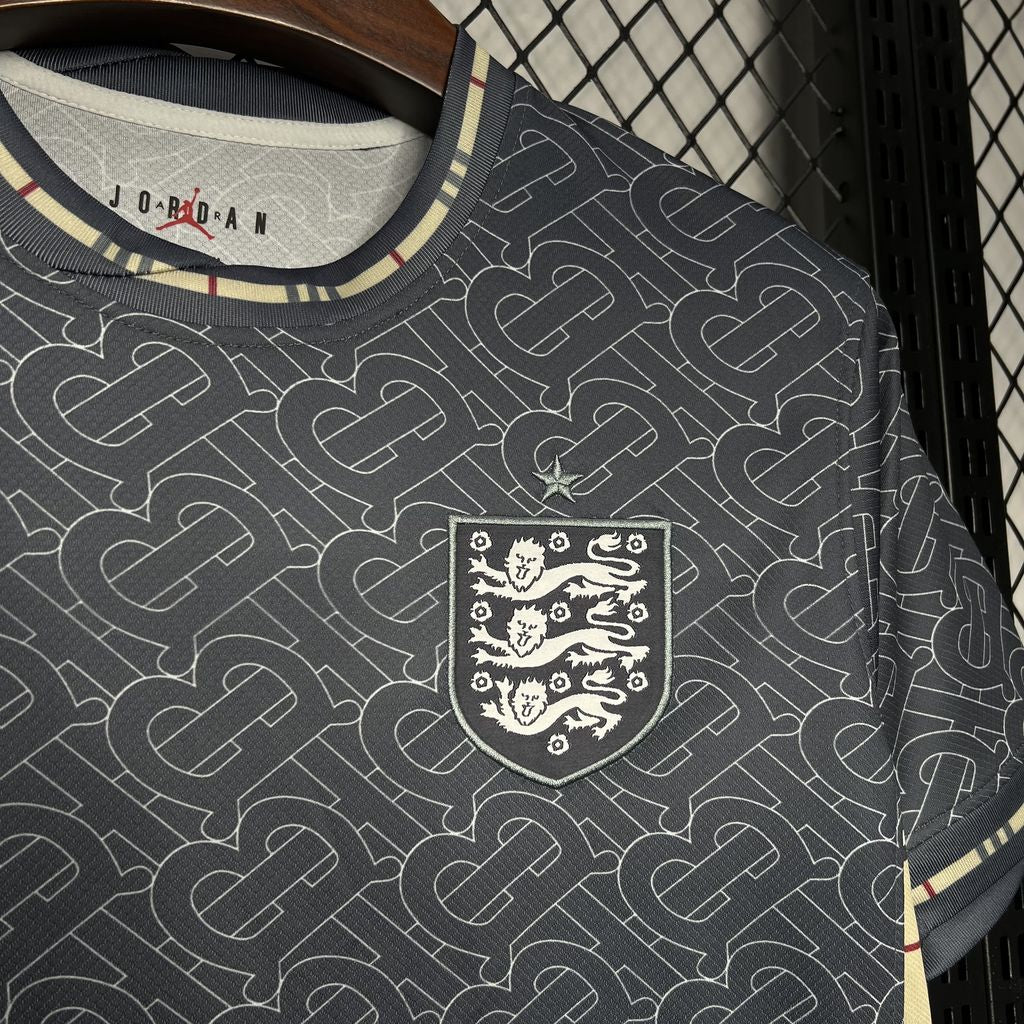 ENGLAND X BURBERRY - SPECIAL EDITION