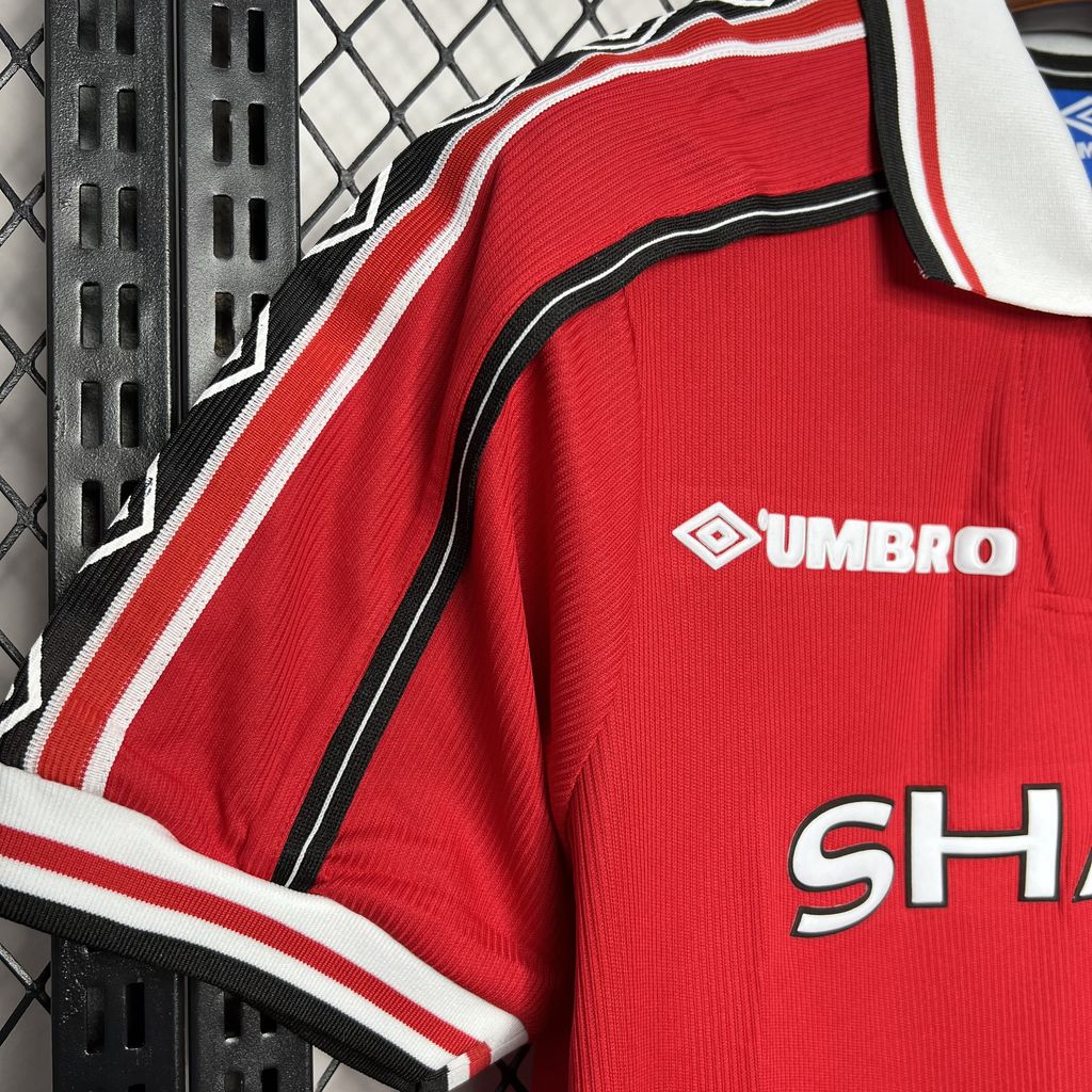 MANCHESTER UNITED RETRO 98-99 HEMMATRÖJA