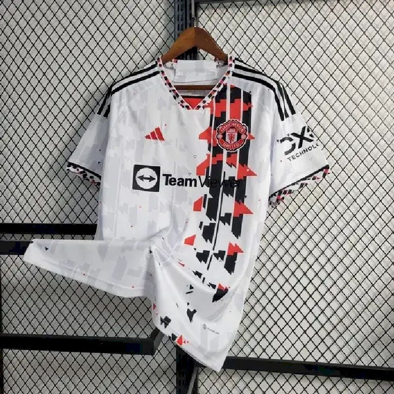 MANCHESTER UNITED - SPECIAL EDITION