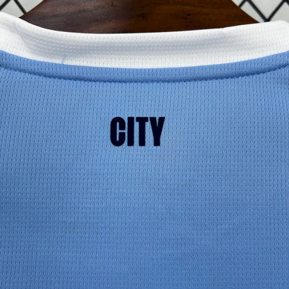 MANCHESTER CITY 25-26 HEMMATRÖJA