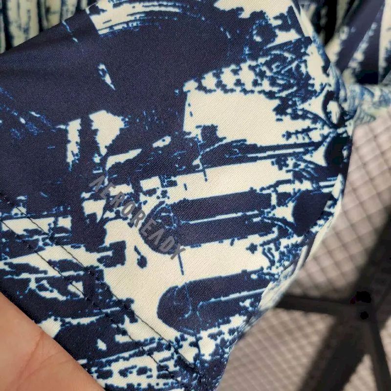 BAYERN MUNCHEN - TRÄNINGSTRÖJA